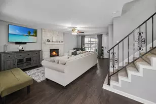 2815 Woodland Grove Dr, Houston, TX 77339 - Photo 6