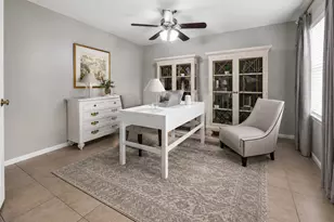 2815 Woodland Grove Dr, Houston, TX 77339 - Photo 2