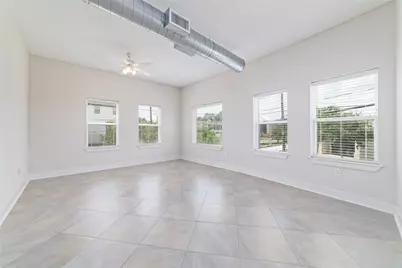 1011 Studemont Street #109, Houston, TX 77007 - Photo 12