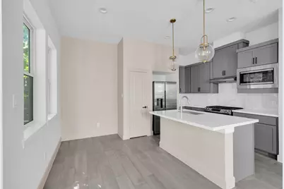 9551 Neuens Rd Road #B, Houston, TX 77080 - Photo 6