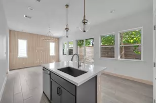 9551 Neuens Rd Rd, Houston, TX 77080 - Photo 8