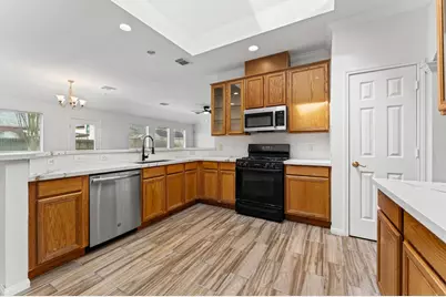 12211 Bringate Court, Houston, TX 77066 - Photo 6