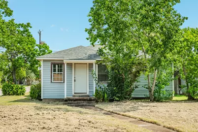 1130 W 8th Street, Freeport, TX 77541 - Photo 2