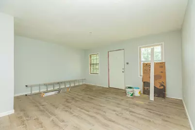 1130 W 8th Street, Freeport, TX 77541 - Photo 6