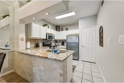 1330 Old Spanish Trail #8104, Houston, TX 77054 - Photo 6