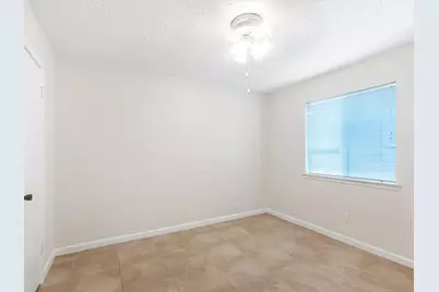 13515 Wimbledon Oaks Drive, Houston, TX 77065 - Photo 22