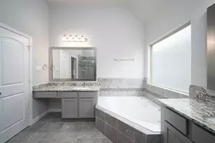 2011 Royal Landing Dr, Houston, TX 77045 - Photo 20