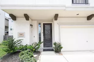 2011 Royal Landing Dr, Houston, TX 77045 - Photo 2