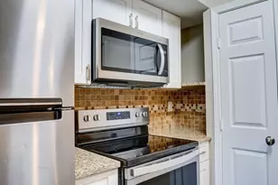 9020 Grannis St, Houston, TX 77075 - Photo 8