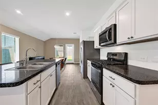 24323 Elmwood Falls Dr, Spring, TX 77373 - Photo 8