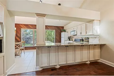 16530 Space Center Boulevard, Houston, TX 77058 - Photo 10