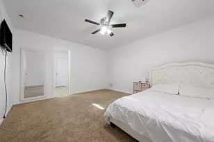 830 Paradise Rd, Baytown, TX 77521 - Photo 12