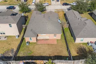 830 Paradise Rd, Baytown, TX 77521 - Photo 28