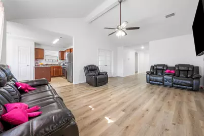 830 Paradise Road, Baytown, TX 77521 - Photo 6