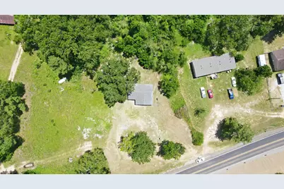 82 Fm 2693, New Waverly, TX 77358 - Photo 16