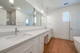 7609 Victory Reserve St, Houston, TX 77088 - Photo 20