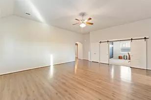 2731 Dry Creek Dr, Missouri City, TX 77459 - Photo 6