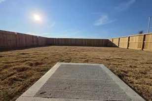 2074 Solstice Lndg Dr, Brookshire, TX 77423 - Photo 4