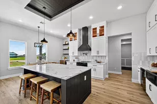 484 Angus Trail, Angleton, TX 77515 - Photo 8