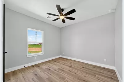 484 Angus Trail, Angleton, TX 77515 - Photo 22