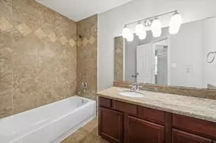 2624 Detering St, Houston, TX 77007 - Photo 16