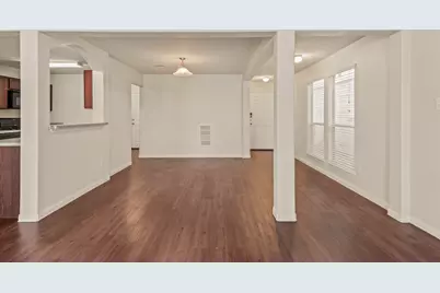 15434 Bammel Oaks Court, Houston, TX 77014 - Photo 4
