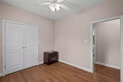 4886 Wickwillow Lane, Alvin, TX 77511 - Photo 18