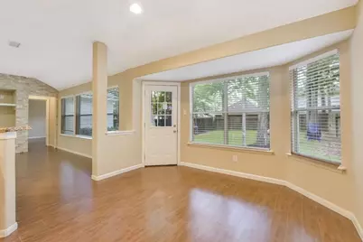 74 S Wynnoak Circle, The Woodlands, TX 77382 - Photo 12
