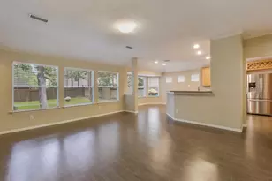 74 S Wynnoak Cir, The Woodlands, TX 77382 - Photo 8
