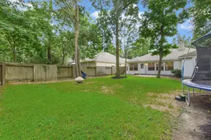 74 S Wynnoak Cir, The Woodlands, TX 77382 - Photo 4