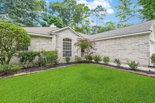 74 S Wynnoak Cir, The Woodlands, TX 77382 - Photo 1