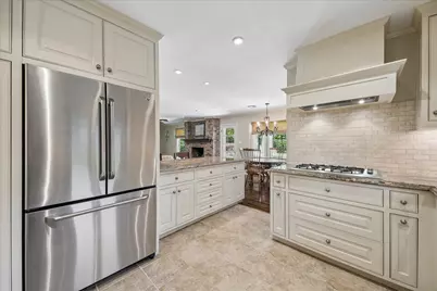 12206 Perthshire Road, Houston, TX 77024 - Photo 12