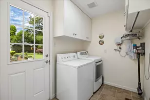 12206 Perthshire Rd, Houston, TX 77024 - Photo 18