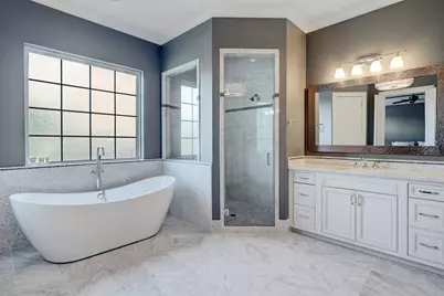 1602 E Rose Terrace Lane, Houston, TX 77055 - Photo 16