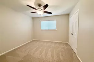14910 Chadbourne Dr, Houston, TX 77079 - Photo 30