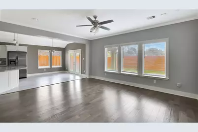 315 Tilden Drive, Pasadena, TX 77506 - Photo 10