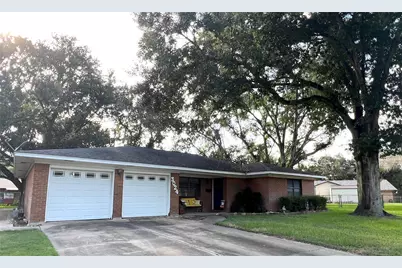 3024 Lamar Circle, El Campo, TX 77437 - Photo 1