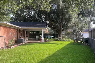 3024 Lamar Cir, El Campo, TX 77437 - Photo 28