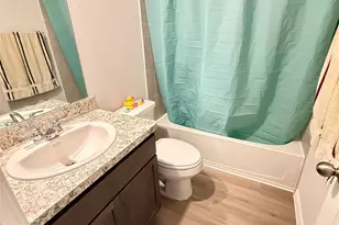 310 N Orange St, Sweeny, TX 77480 - Photo 6