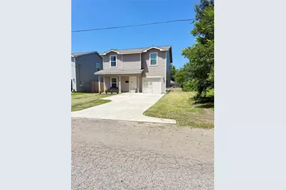 310 N Orange Street, Sweeny, TX 77480 - Photo 4