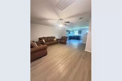 310 N Orange Street, Sweeny, TX 77480 - Photo 14