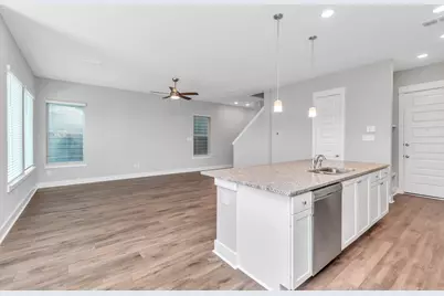 1415 Northern Brewer Trail, Houston, TX 77008 - Photo 8