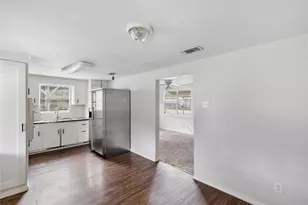 218 Big Deer Dr, Crosby, TX 77532 - Photo 4