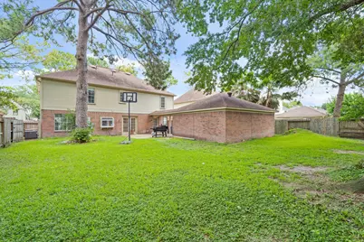 10503 Minturn Lane, Houston, TX 77064 - Photo 28