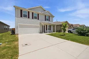 9051 Navarro Vis, Seguin, TX 78155 - Photo 2