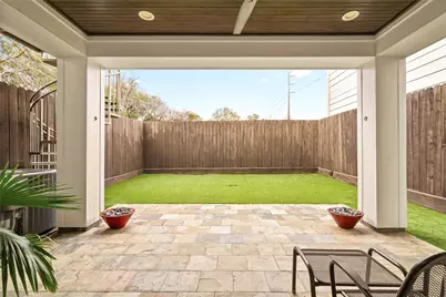 2006 N Memorial Way, Houston, TX 77007 - Photo 16