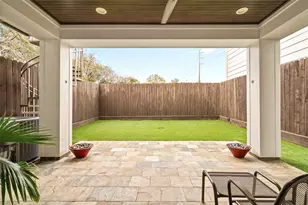 2006 N Memorial Way, Houston, TX 77007 - Photo 16