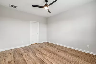 15650 Honey Cove Drive, Conroe, TX 77303 - Photo 12