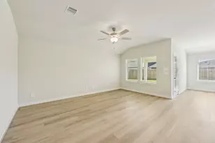 5108 Redbud Vly Dr, Pearland, TX 77584 - Photo 14