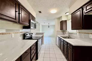 2603 Quarry Hill Rd, Sugar Land, TX 77478 - Photo 4